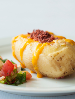 Jacket Potato with Chilli Con Carne